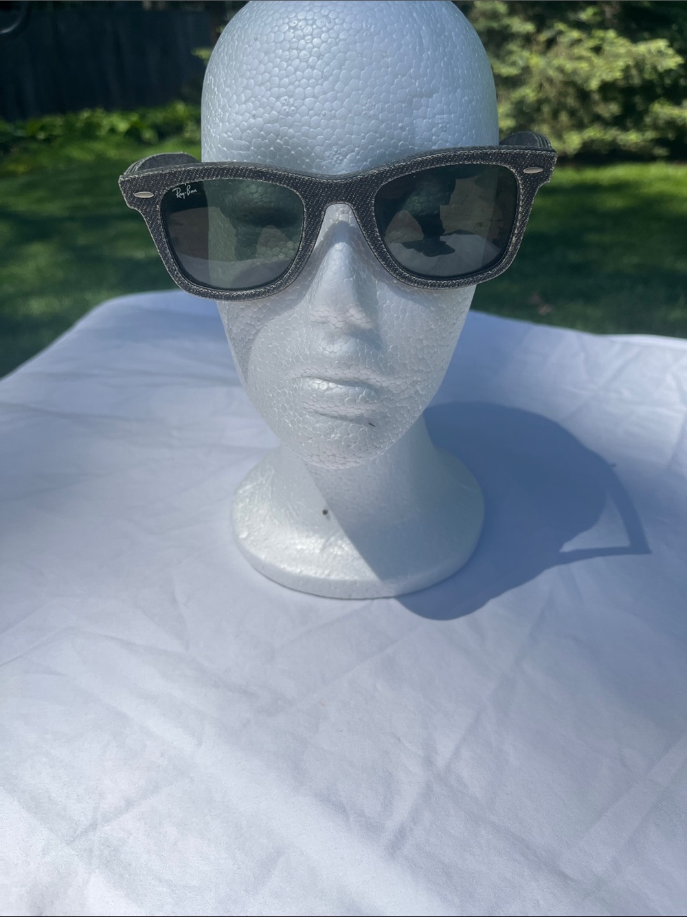 Ray-Ban Black Denim Wayfarer Sunglasses with Green Lenses
RB 2140 1162 5022 3N